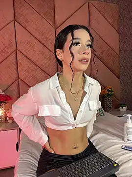 ChloeRosses online show from March 20, 2026, 11:42 pm