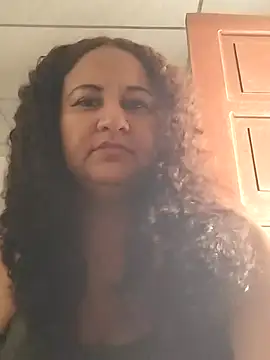 Snapshot of MEYBELLATINA chatting on September 26, 2025, 9:41 pm MEYBELLATINA online show from September 26, 2025, 9:41 pm