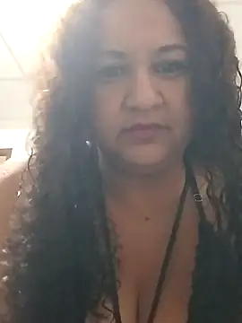 Snapshot of MEYBELLATINA chatting on September 29, 2025, 10:14 pm MEYBELLATINA online show from September 29, 2025, 10:14 pm
