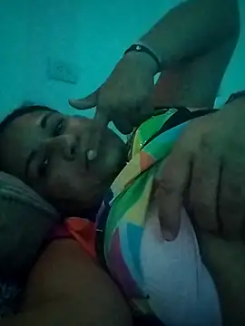 Snapshot of MEYBELLATINA chatting on February 26, 2026, 10:09 pm MEYBELLATINA online show from February 26, 2026, 10:09 pm