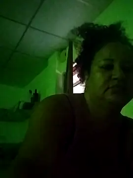 MEYBELLATINA online show from March 7, 2026, 10:51 pm