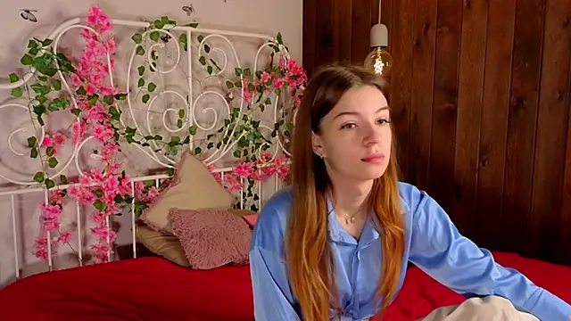 TawanaWalleck online show from October 3, 2025, 6:27 pm