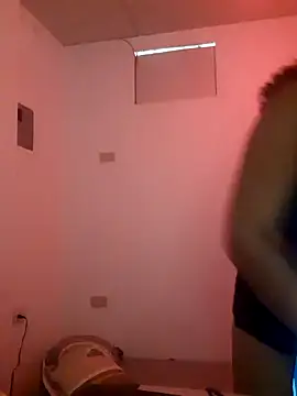 ANTHONYHOTT69 online show from October 4, 2025, 9:24 pm