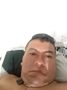 Snapshot of 30-zulefabiansolarte chatting on October 5, 2025, 9:40 am 30-zulefabiansolarte online show from October 5, 2025, 9:40 am