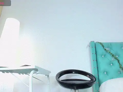 Alana dreams08 online show from October 1, 2025, 4:40 am