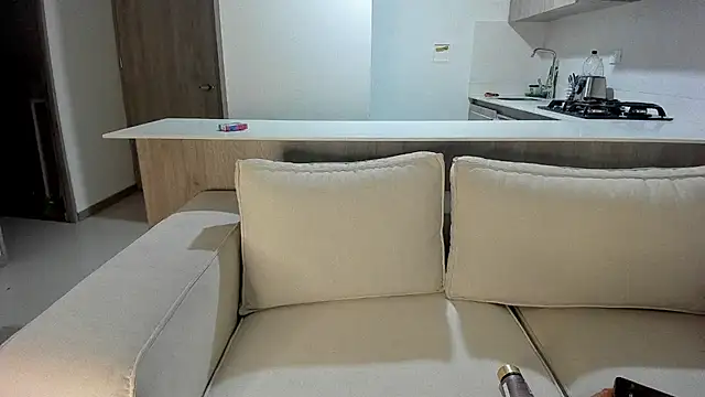 Snapshot of val69_ chatting on October 9, 2025, 11:36 pm val69  online show from October 9, 2025, 11:36 pm