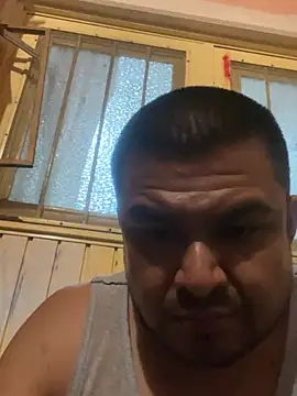 Sk3m veryhot online show from January 10, 2026, 8:38 am