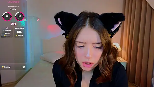  Amelia Shine  online show from November 15, 2025, 2:09 am