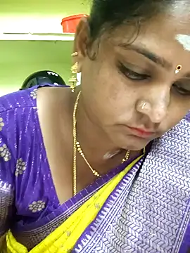 Snapshot of navyasree143 chatting on March 3, 2026, 12:17 am navyasree143 online show from March 3, 2026, 12:17 am