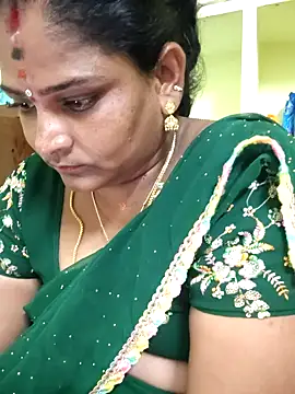 Snapshot of navyasree143 chatting on March 20, 2026, 4:45 pm navyasree143 online show from March 20, 2026, 4:45 pm