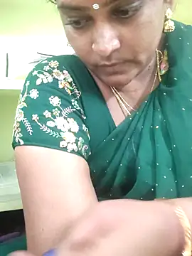 Snapshot of navyasree143 chatting on March 21, 2026, 5:01 am navyasree143 online show from March 21, 2026, 5:01 am