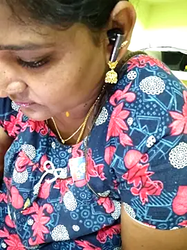 Snapshot of navyasree143 chatting on March 23, 2026, 2:43 pm navyasree143 online show from March 23, 2026, 2:43 pm