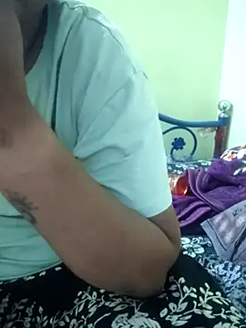 Snapshot of navyasree143 chatting on April 9, 2026, 1:05 pm navyasree143 online show from April 9, 2026, 1:05 pm