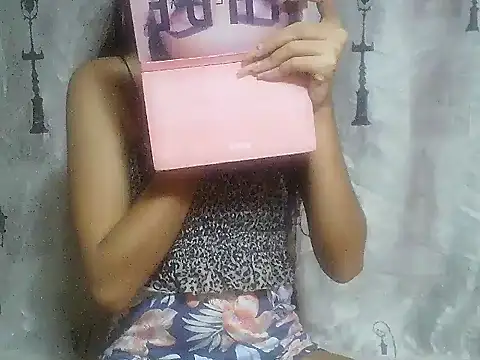 SweetPussie18x online show from December 22, 2025, 1:57 am