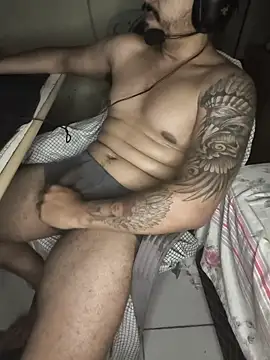 gtzmoreno online show from May 14, 2026, 4:08 am