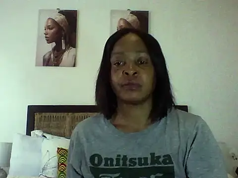 Blacksashaxx online show from November 5, 2025, 11:10 am