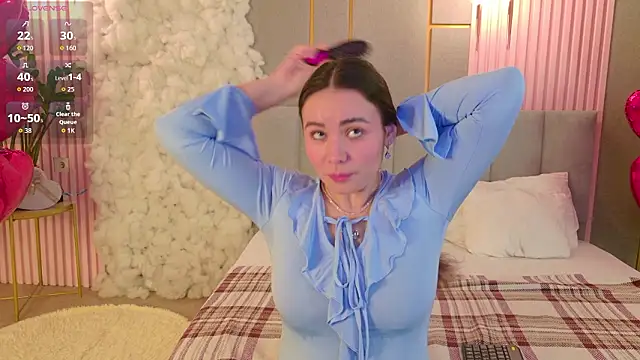 GabiBatista online show from February 9, 2026, 5:11 am