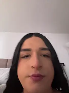 Dania Oconor online show from November 9, 2025, 3:54 pm