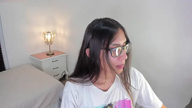 cherrylady 02 online show from November 15, 2025, 12:56 pm