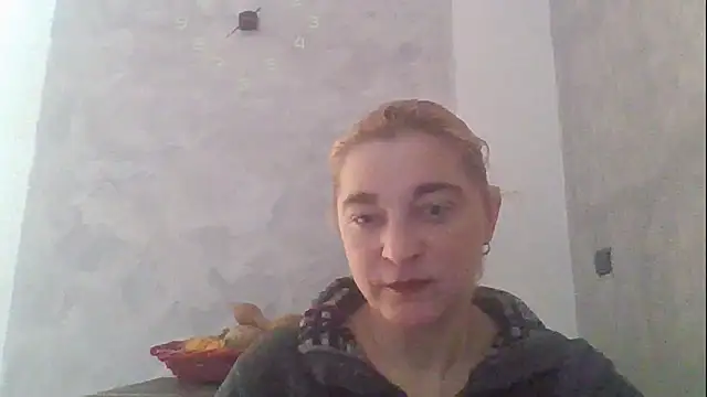 Snapshot of GoldenAngelMilf chatting on February 26, 2026, 12:37 pm GoldenAngelMilf online show from February 26, 2026, 12:37 pm