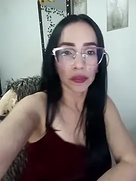 YaraDuartee online show from March 12, 2026, 12:28 am