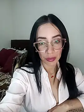 YaraDuartee online show from March 29, 2026, 1:05 am