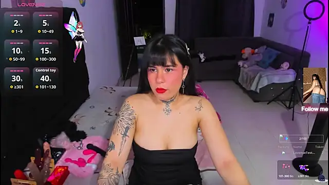 Moonnudexxx online show from November 11, 2025, 3:17 am