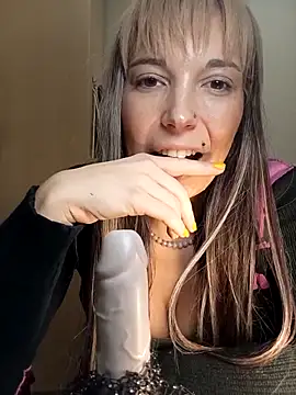 Snapshot of Conny_Shellie chatting on February 6, 2026, 10:46 pm Conny Shellie online show from February 6, 2026, 10:46 pm