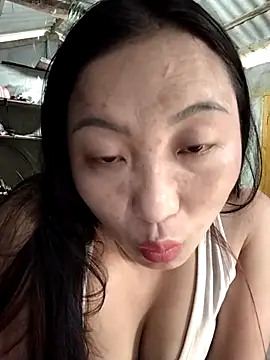 Snapshot of zhen-zo chatting on April 24, 2026, 4:59 am zhen-zo online show from April 24, 2026, 4:59 am