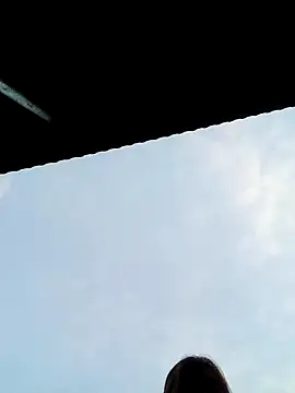 nhinhi-sexy online show from October 29, 2025, 11:28 pm