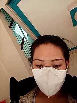 Snapshot of bree-zz chatting on December 2, 2025, 1:44 am bree-zz online show from December 2, 2025, 1:44 am