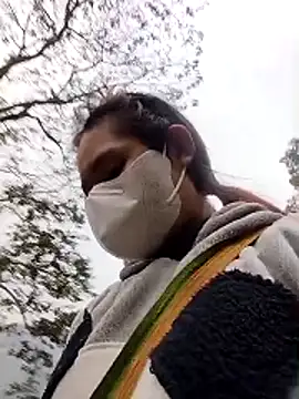 Snapshot of bree-zz chatting on December 14, 2025, 1:11 am bree-zz online show from December 14, 2025, 1:11 am