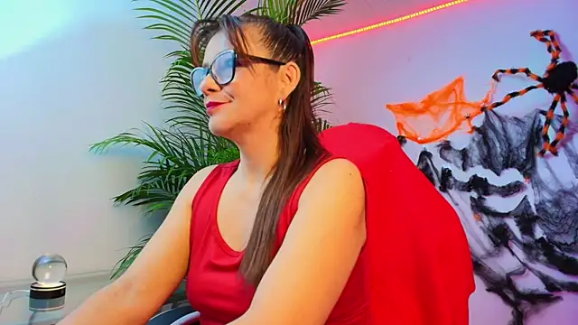 Carol Miss2 online show from October 15, 2025, 10:15 am