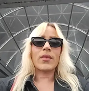 alexawinterrr online show from January 15, 2026, 6:33 pm