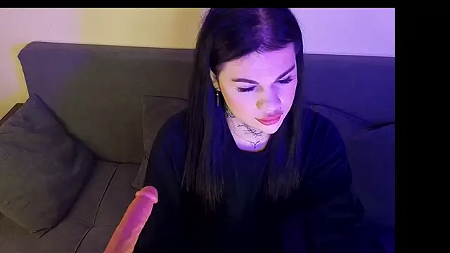 Snapshot of gerreveluxe chatting on October 8, 2025, 2:25 pm gerreveluxe online show from October 8, 2025, 2:25 pm