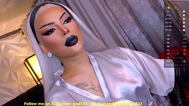 CherryHarper online show from April 11, 2026, 11:14 am