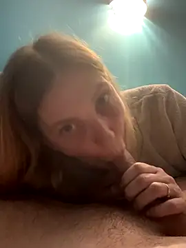 linterditehot online show from December 2, 2025, 8:04 pm