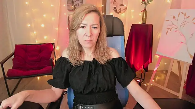 DonnaSmitth online show from February 23, 2026, 6:49 pm