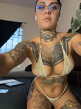 lurosscy online show from February 23, 2026, 11:24 pm