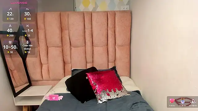 Issa Milf   online show from February 3, 2026, 1:27 pm