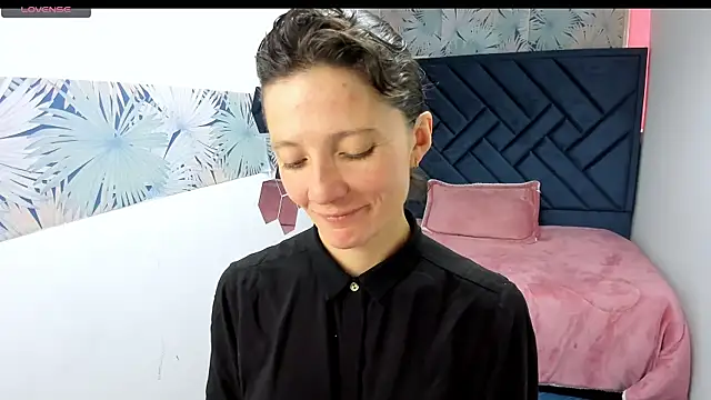 Valery More   online show from March 2, 2026, 1:18 pm