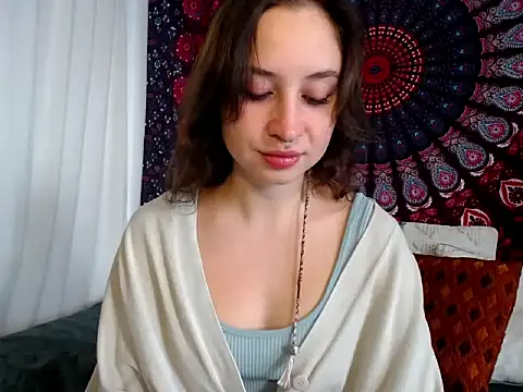 AdalynKiss online show from November 14, 2025, 1:21 pm