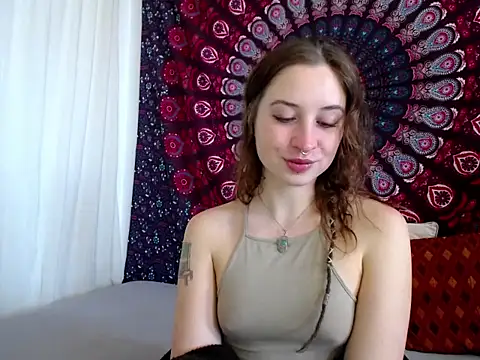 AdalynKiss online show from April 1, 2026, 6:25 am