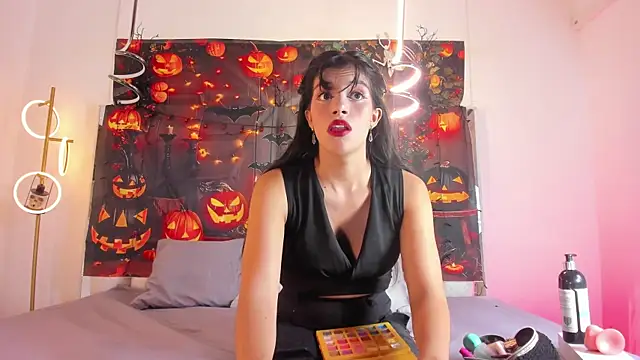 Misaki Kai online show from October 28, 2025, 2:59 am