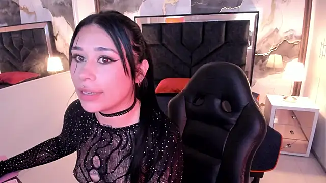 SusanVilla online show from March 25, 2026, 7:31 pm