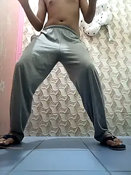 Snapshot of rajkinky2025 chatting on September 26, 2025, 11:42 pm rajkinky2025 online show from September 26, 2025, 11:42 pm