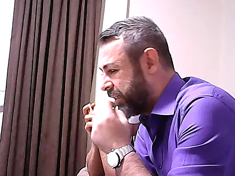 Amigo350535 online show from November 9, 2025, 10:41 pm