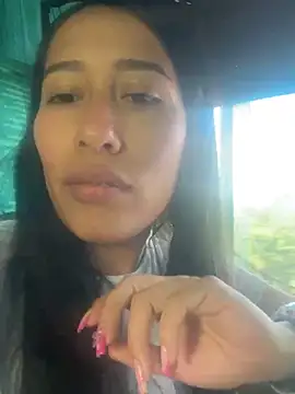 Amelia Rivas online show from April 27, 2026, 6:50 pm