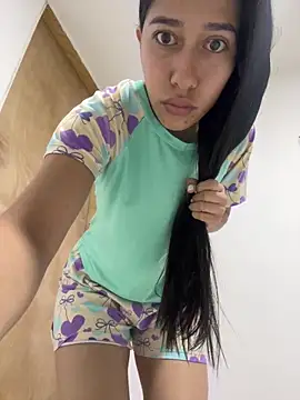 Amelia Rivas online show from May 26, 2026, 10:55 am