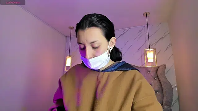 Snapshot of Iris__77 chatting on December 15, 2025, 6:45 pm Iris 77 online show from December 15, 2025, 6:45 pm